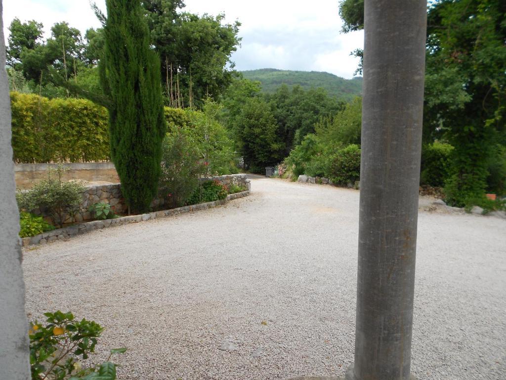 B&B Eva Ičići Εξωτερικό φωτογραφία