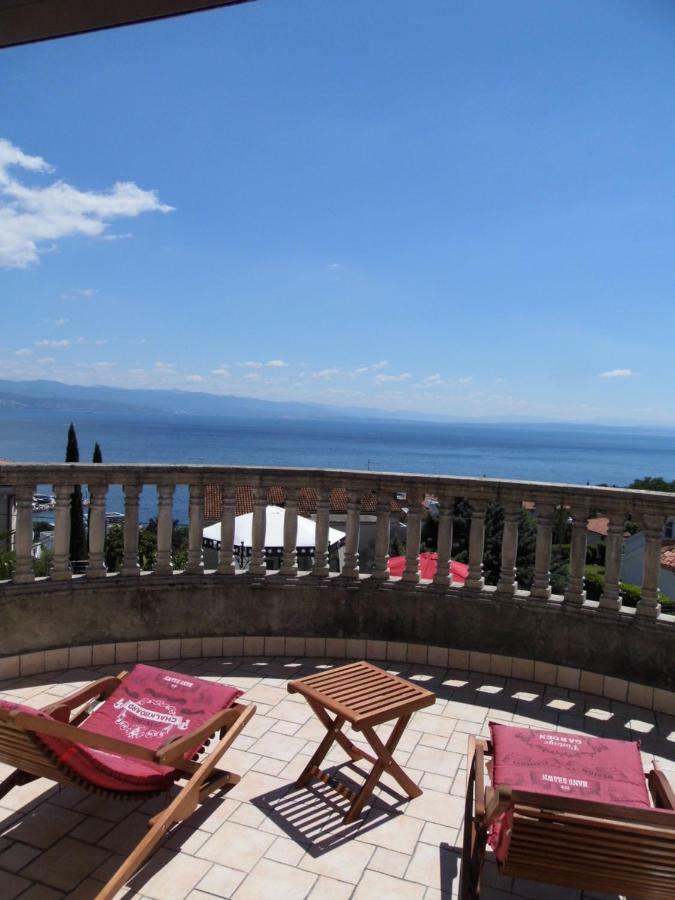 B&B Eva Ičići Εξωτερικό φωτογραφία